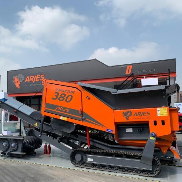 这台破碎机将建筑垃圾变废为宝每小时最快处理200吨(图3)