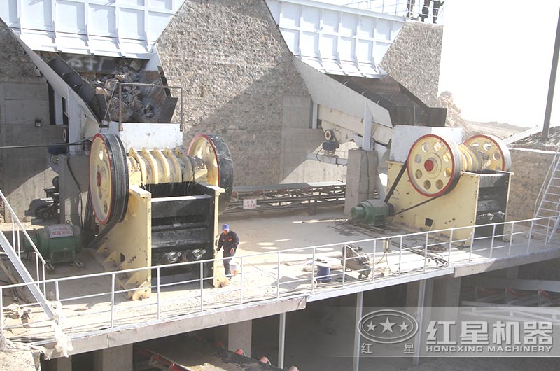 大型破碎机设备价格图片及(图1)