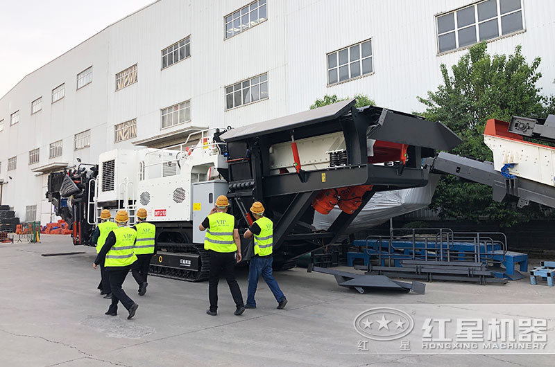 颚式移动破碎机(图3)