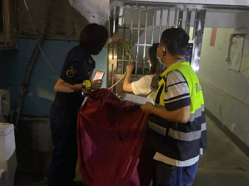 整治电动自行车“进楼入户”、飞线充电……武汉开展第二次夜查(图3)