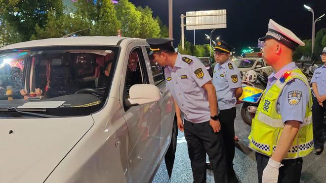 超员、超载、非法载人!安康重拳整治!(图2)