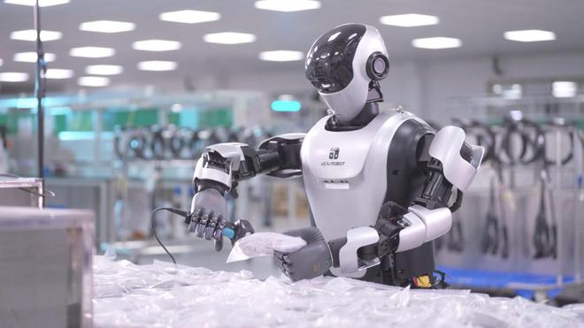 应用潜力升级！“绵阳造”人形机器人接入华为盘古大模型(图2)