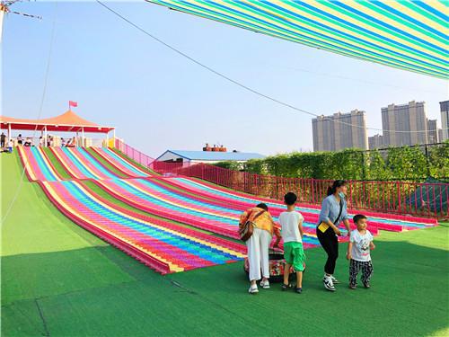 户外非标无动力游乐设备如何让经营者获得更多营收(图3)