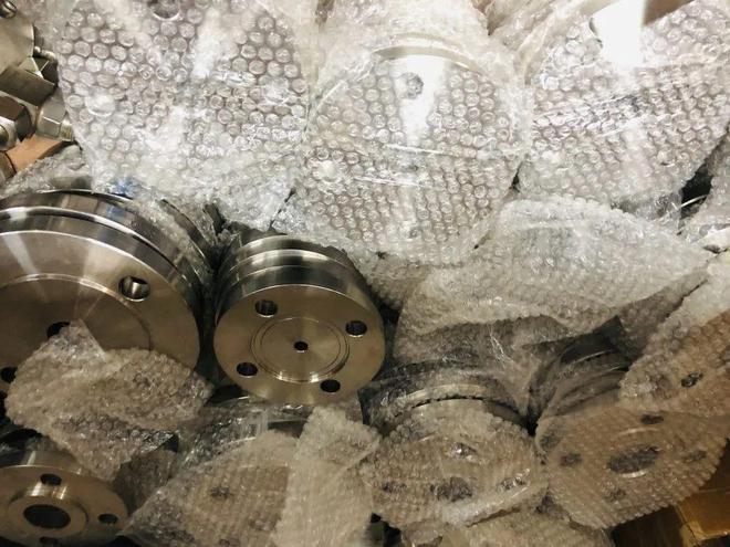 磁翻板液位计等现场仪表过程连接采用非标法兰的风险(图1)