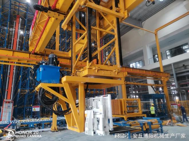 智能自动装车机非标定制厂家、尿素吨袋全自动装车设备优势(图2)