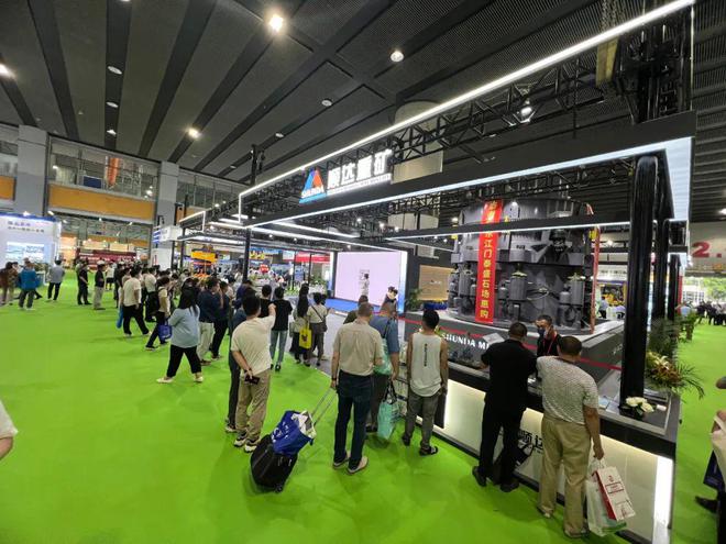 顺达重矿集团赴第八届广州砂石展(图1)