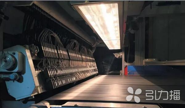 他制造出全球最大的双轴破碎机(图5)