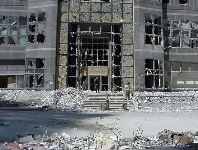 911飞机上华裔空姐邓月薇临终留下20分钟录音她真的很聪明(图13)