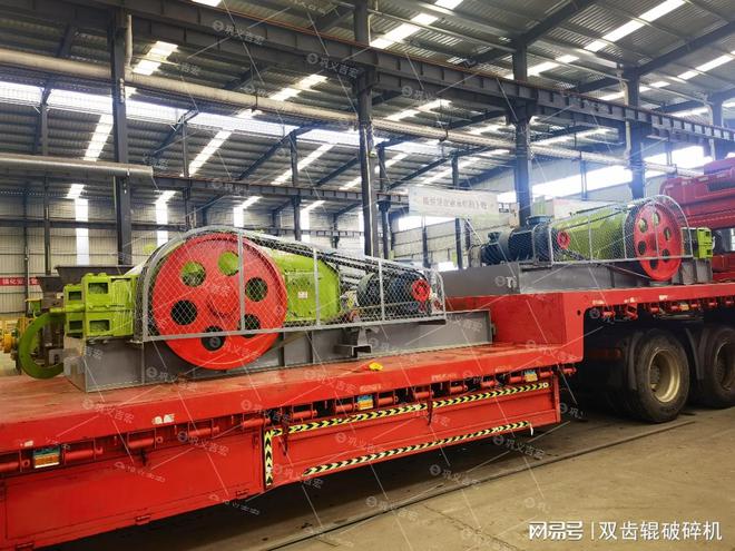 硅石双齿辊破碎机使用时有哪些优点？(图3)