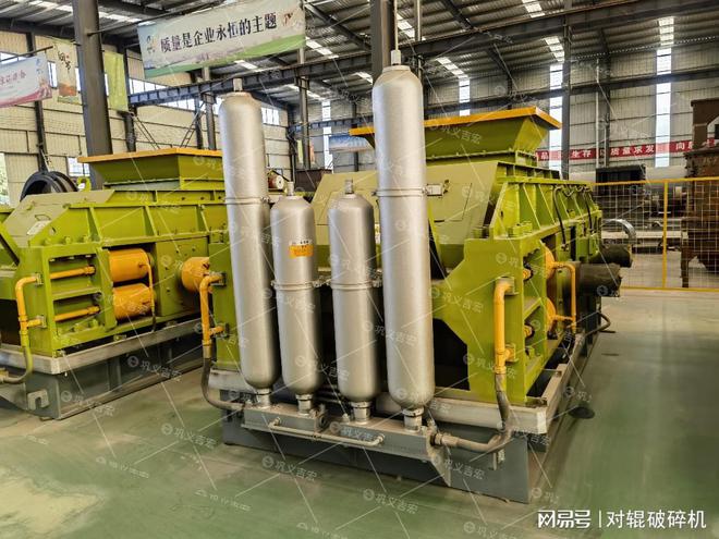 大型全液压对辊制砂机制砂效果如何？(图3)