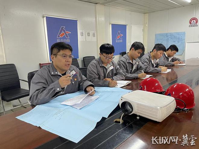 河北建工集团省安装第七分公司：一线党旗红党建引领促发展(图2)