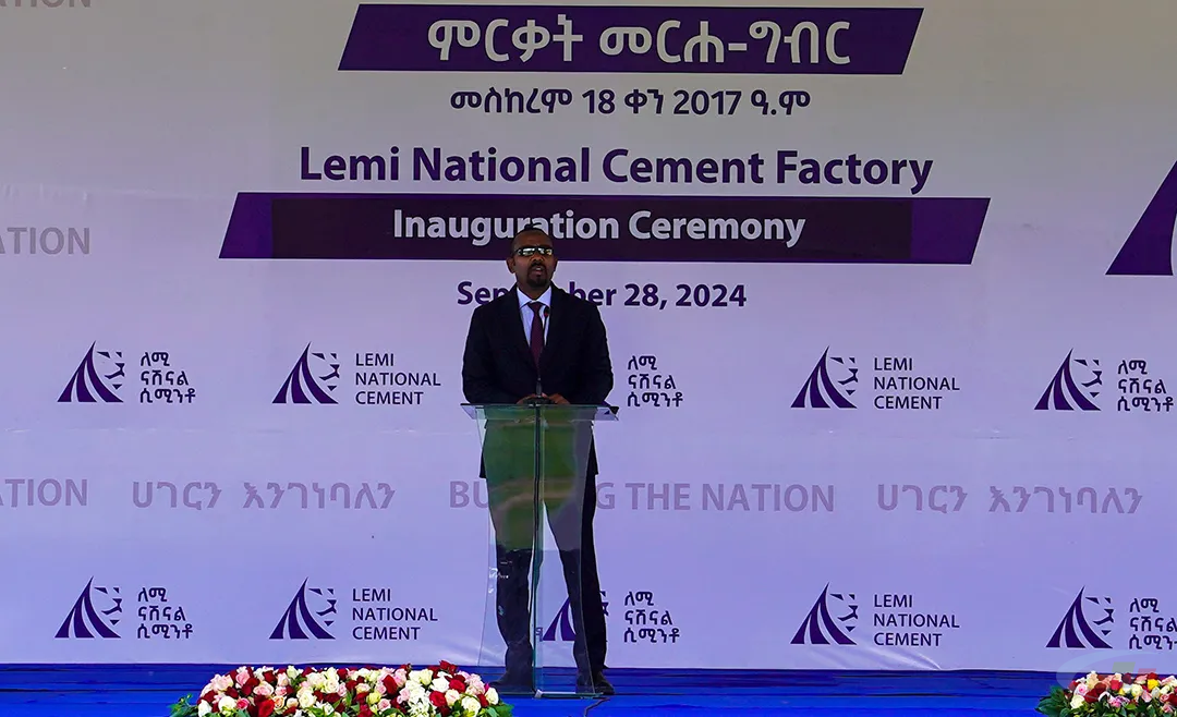 西部国际一条万吨线竣工投产！(图5)