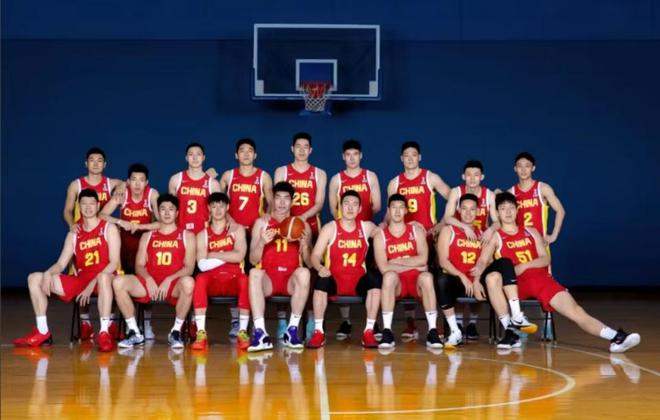 郭导上任正赛首秀两人表现受期待四人打过三篮一人有奥运经历(图1)