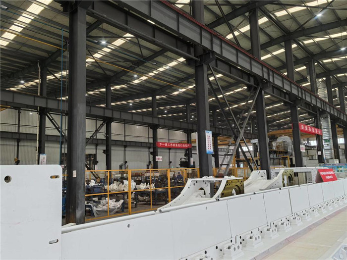 工业重点项目丨单县久鼎机械智能化生产装备技改项目：申请发明及实用新型专利40余项_单县_大众网(图2)