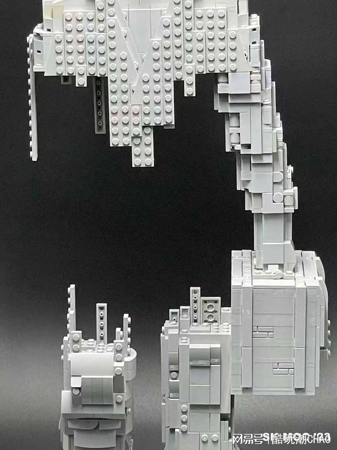 乐高警察出动!看到第3张图时80%玩家都误判了(图4)