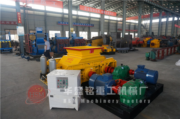 新型双齿辊破碎机多少钱(图1)