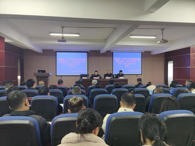 通川区举办《食品安全国家标准食品添加剂使用标准》暨优化《标签标识标注》培训(图1)