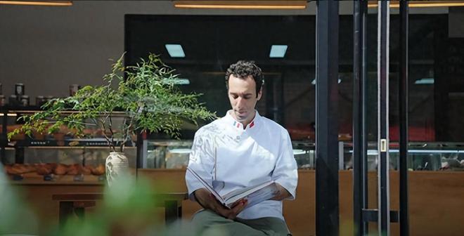 中国又一座大省被“占领”三十万外国人赖着不走还想成家立业(图1)