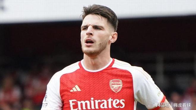 冠军梦破碎！击垮利物浦击退阿森纳曼联连续两年成为审判官(图4)