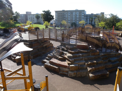 匠心铸就品质创新引领未来爱嘟嘟荣膺2025(图2)