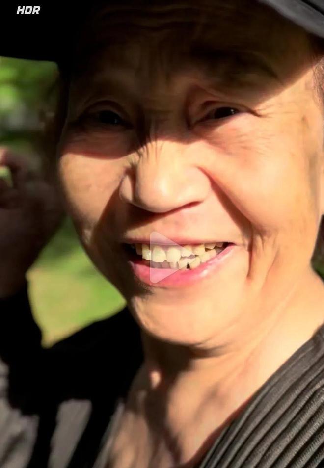 邓超79岁母亲：女儿患癌丈夫离世14年还好儿子儿媳孝顺陪着她(图5)
