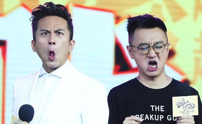 邓超79岁母亲：女儿患癌丈夫离世14年还好儿子儿媳孝顺陪着她(图11)