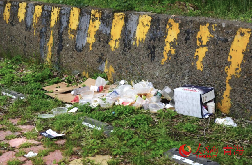 人民直击丨青海尖扎乡村环境整治“打几折”？(图1)