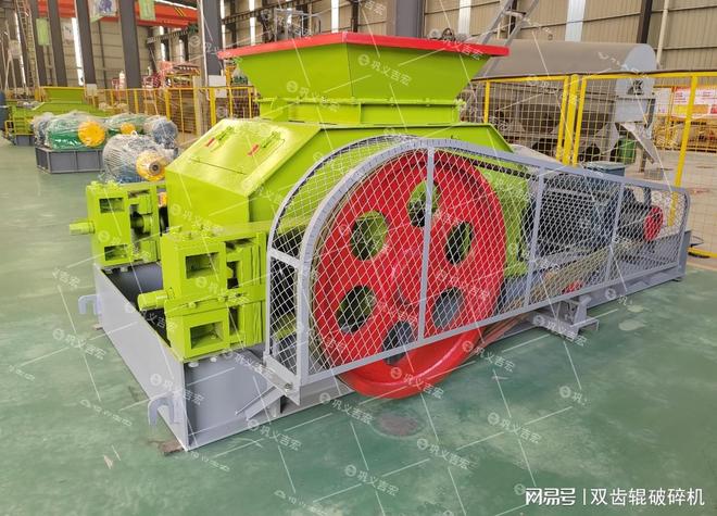双齿辊破碎机：解锁金属硅破碎增效密码(图2)