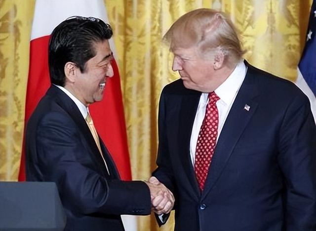 中美翻脸打出了真火普京立马给特朗普送上安慰懂王秒回：谢谢(图14)