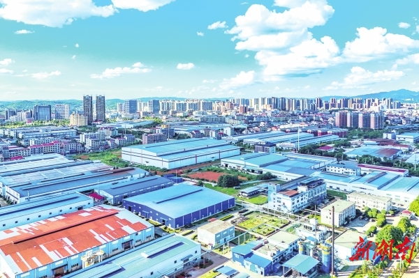 大抓落实看双峰双峰：转型跃升焕新章@湖南日报(图1)