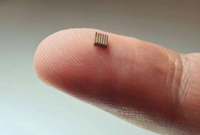 怎么判断自己是否适用激光锡球焊锡机？精密焊接的适配性指南(图1)