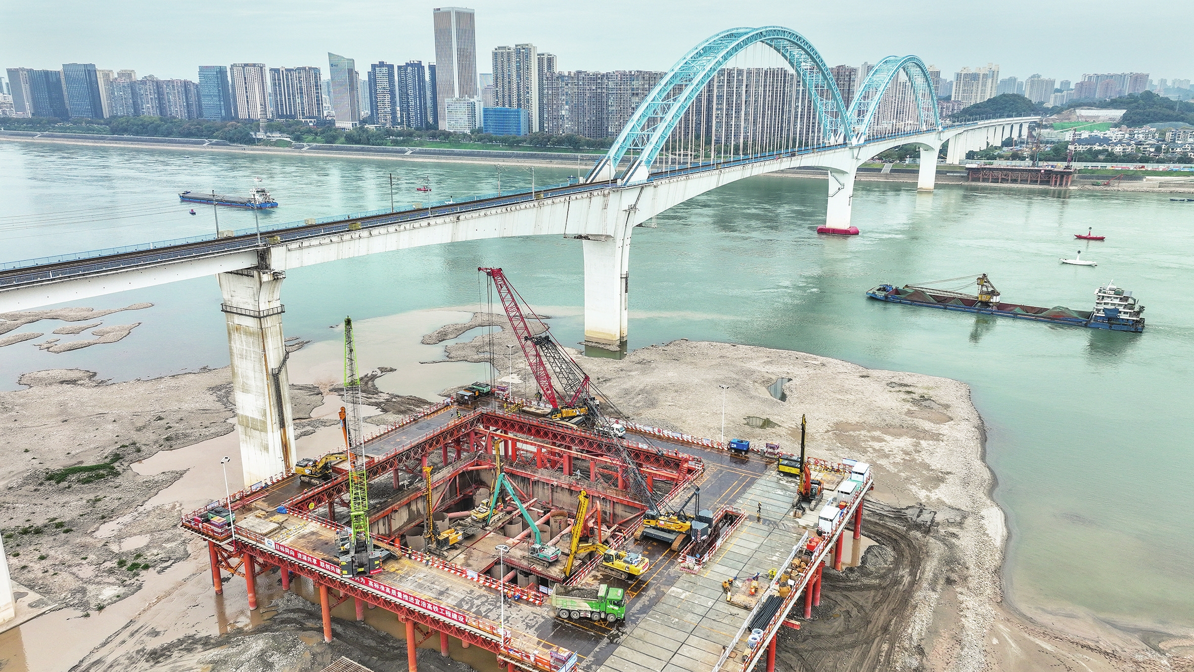 1至10月宜昌固定资产投资增速达122%——项目“加速度”夯实发展“硬支撑”(图1)