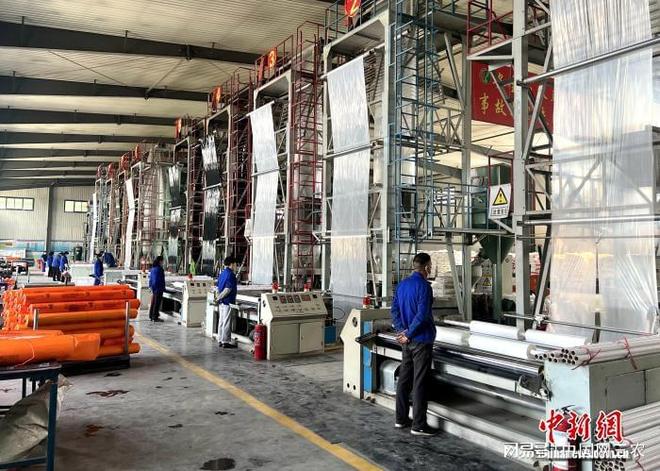 农田废弃物变实用建材甘肃民勤戈壁农业破解“白色污染”困局(图3)