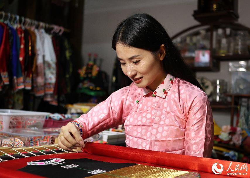 新生代惠安女的“非标准答案”(图1)