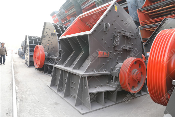 锤式粉碎机(图5)